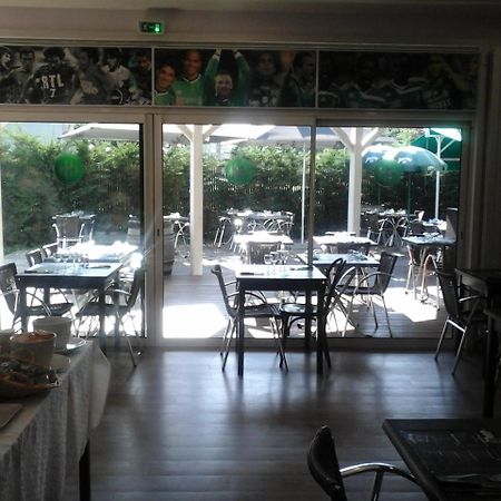 Hotel Bar Restaurant Le Chaudron Vert Saint-Etienne  Exterior foto